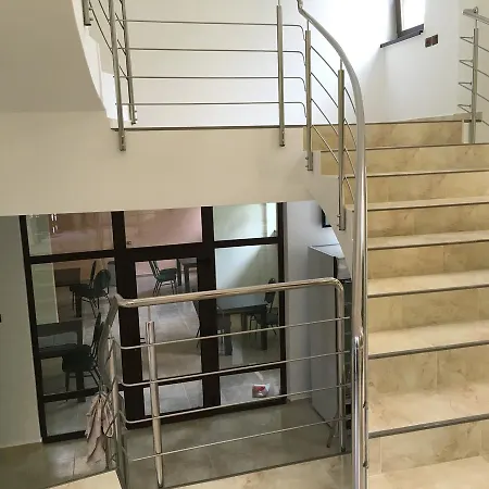 Hotel Paradox Oituz
