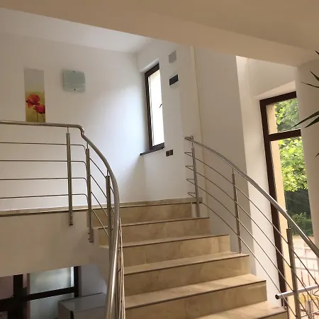 Paradox Oituz Hotel 3*