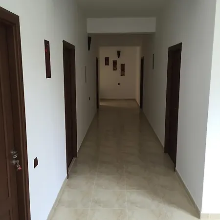 Hotel Paradox Oituz 3*