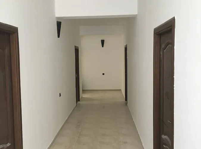 Paradox Oituz ホテル